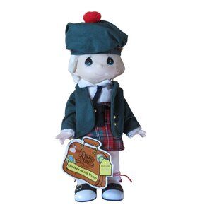 Precious Moments - Children of the World 9" Doll -  Malcolm Scotland